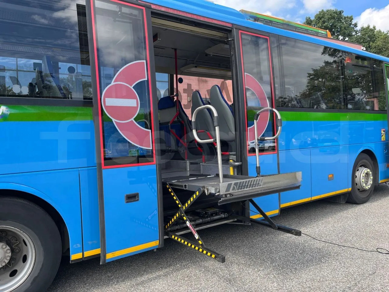 Leasing di  Mercedes-Benz Integro Mercedes-Benz Integro: foto 17 Leasing di  Mercedes-Benz Integro Mercedes-Benz Integro: foto 17