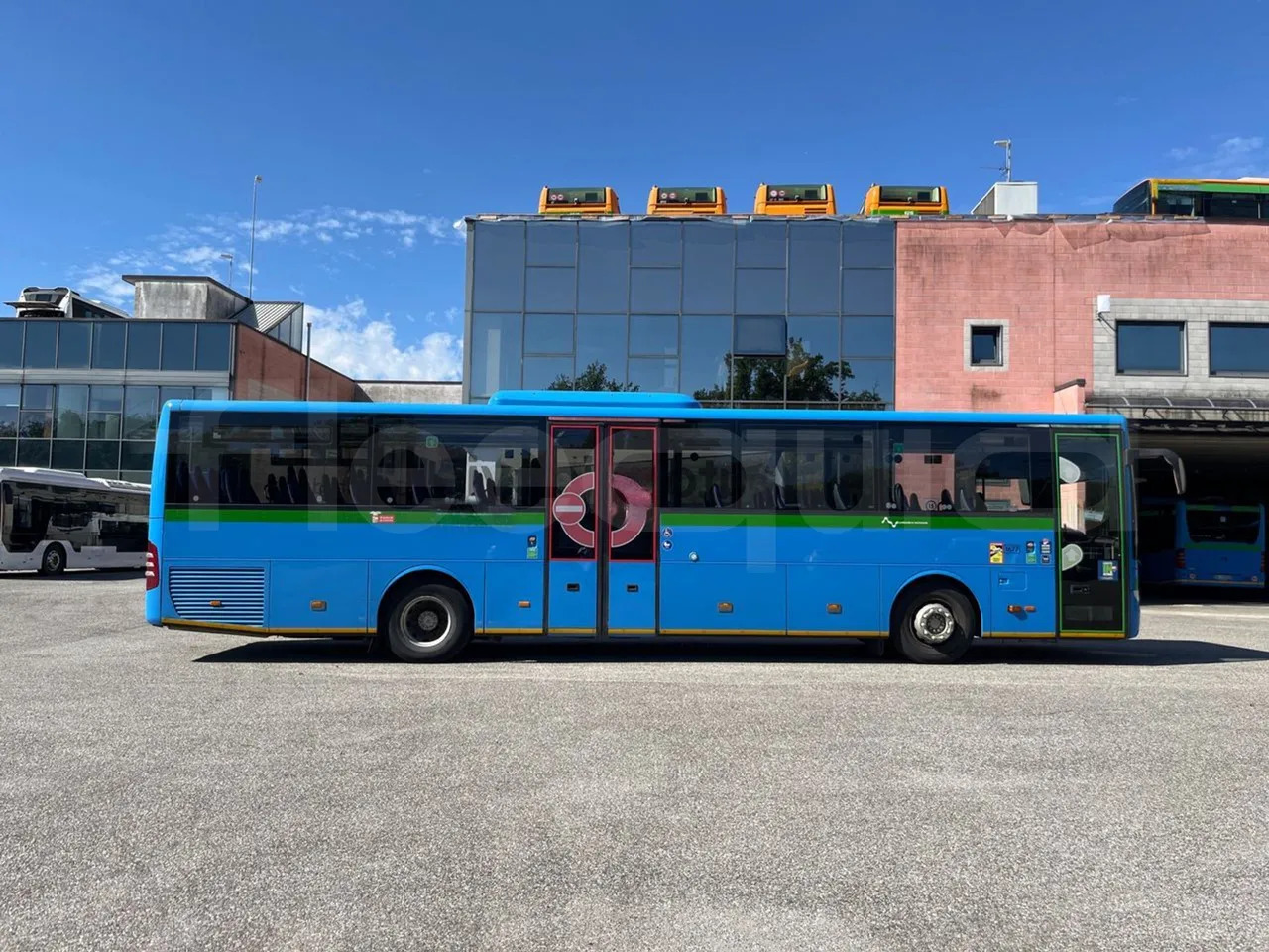 Leasing di  Mercedes-Benz Integro Mercedes-Benz Integro: foto 13 Leasing di  Mercedes-Benz Integro Mercedes-Benz Integro: foto 13