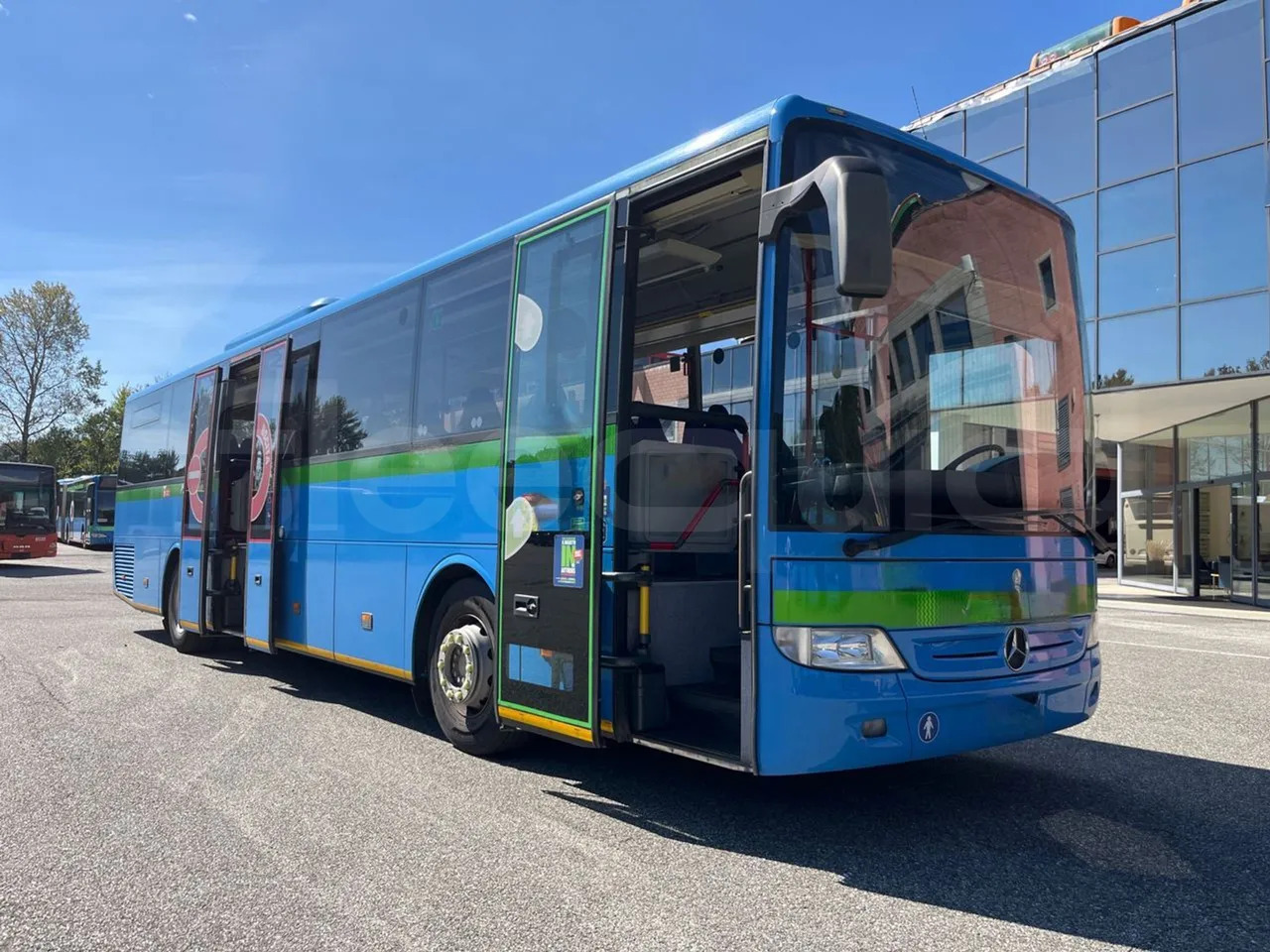 Leasing di  Mercedes-Benz Integro Mercedes-Benz Integro: foto 12 Leasing di  Mercedes-Benz Integro Mercedes-Benz Integro: foto 12