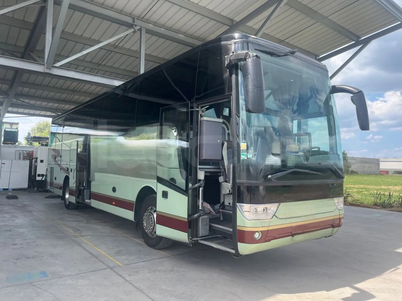 Van Hool Acron - Pullman: foto 1 Van Hool Acron - Pullman: foto 1