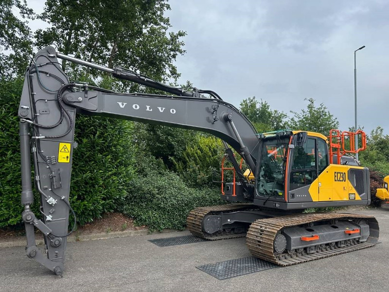 Volvo EC 220 EL - Escavatore cingolato: foto 3 Volvo EC 220 EL - Escavatore cingolato: foto 3