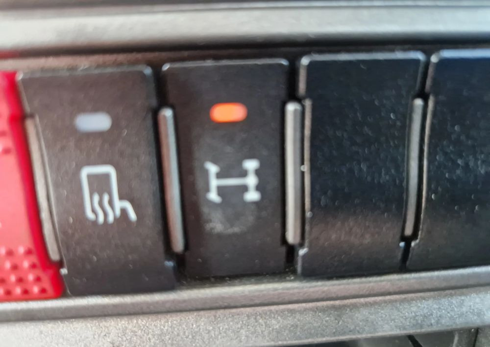 Furgone ribaltabile Iveco 35C15 3.0: foto 9