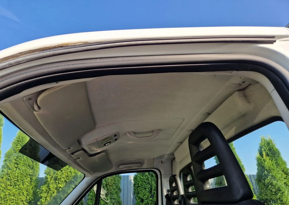 Furgone ribaltabile Iveco 35C15 3.0: foto 10