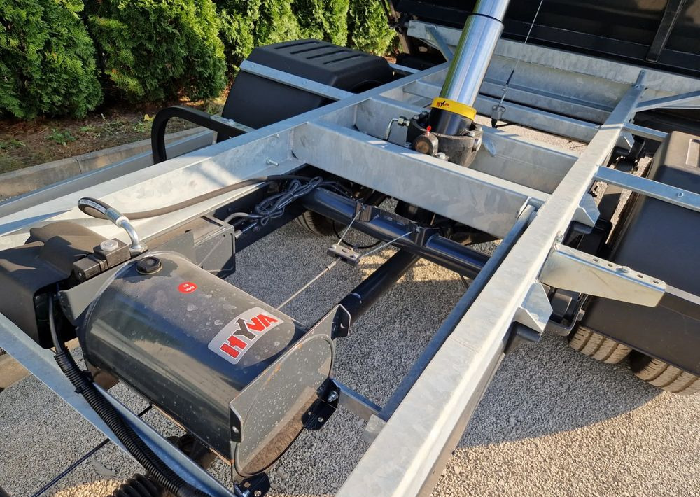 Furgone ribaltabile Iveco 35C15 3.0: foto 12