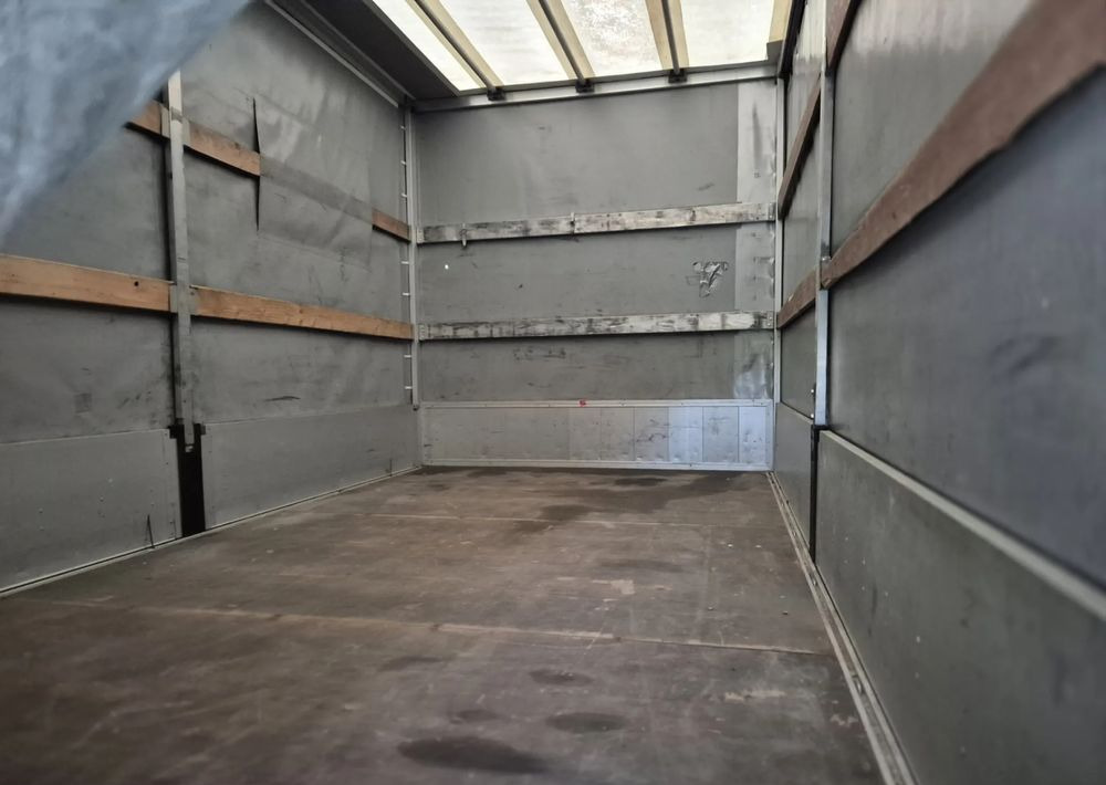 Renault Master 2.3 150KM - Furgone centinato: foto 4 Renault Master 2.3 150KM - Furgone centinato: foto 4