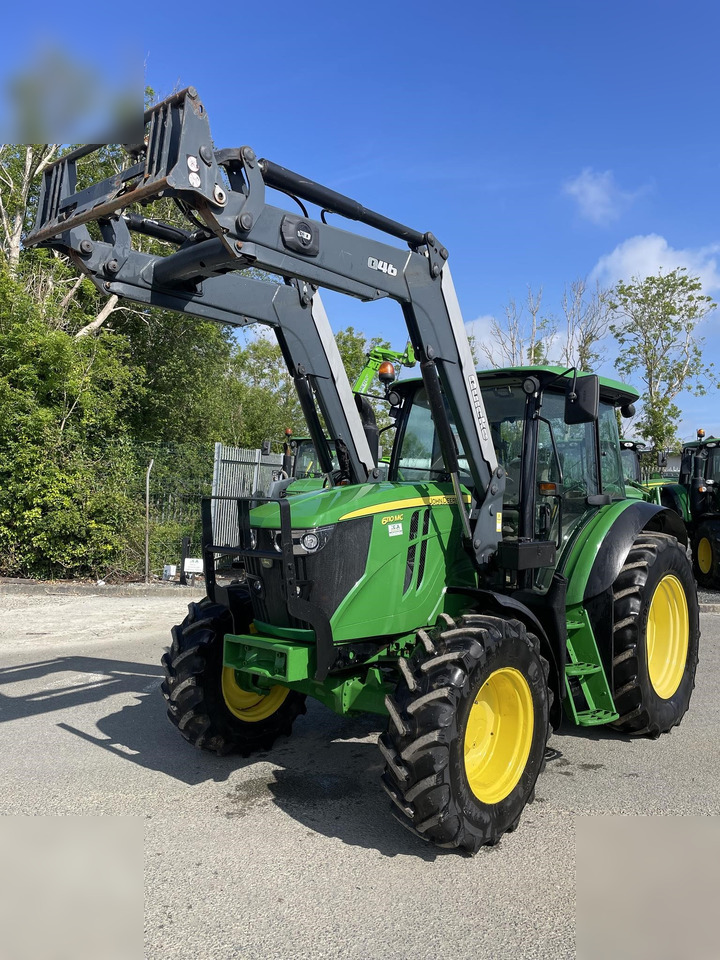 2016 JOHN DEERE 6110MC - Trattore: foto 5 2016 JOHN DEERE 6110MC - Trattore: foto 5
