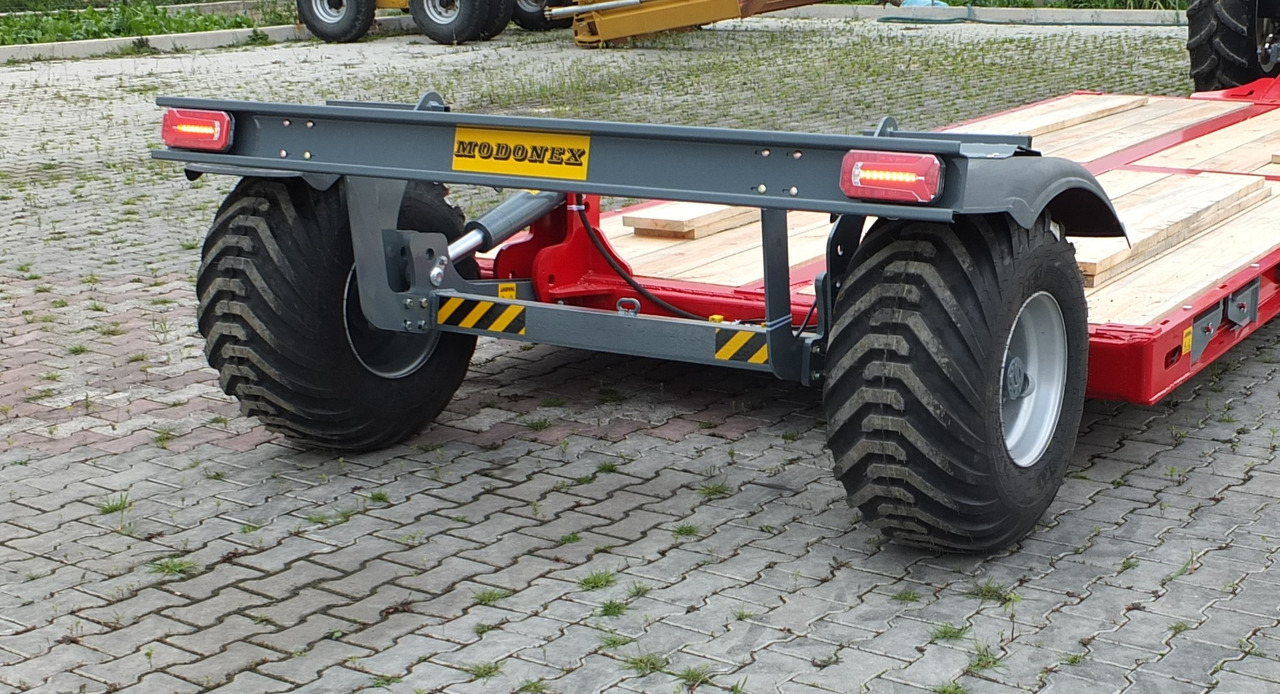 Modonex TPW6000 - Rimorchio piattaforma agricolo: foto 4 Modonex TPW6000 - Rimorchio piattaforma agricolo: foto 4