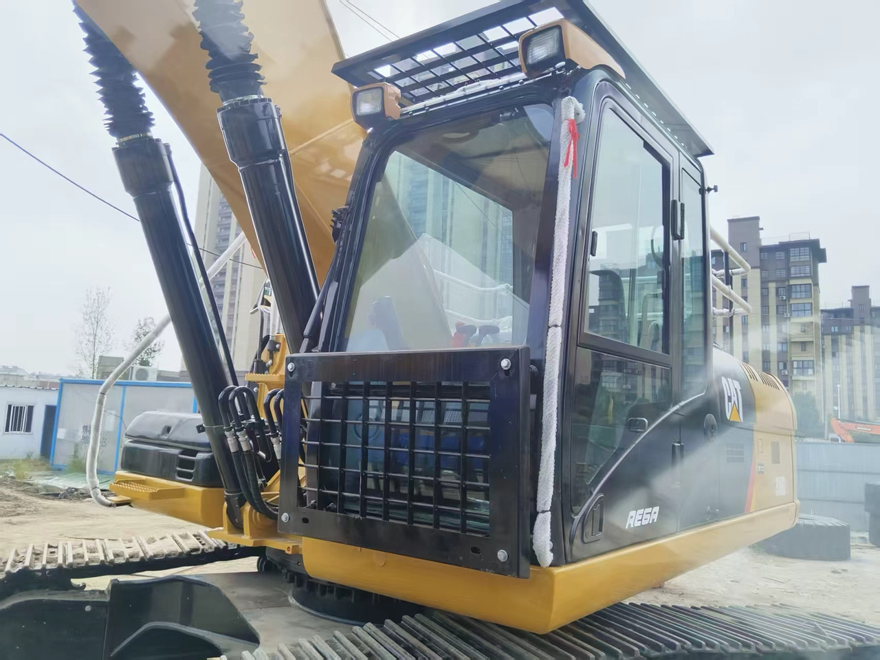 CATERPILLAR 330DL - Escavatore cingolato: foto 3 CATERPILLAR 330DL - Escavatore cingolato: foto 3