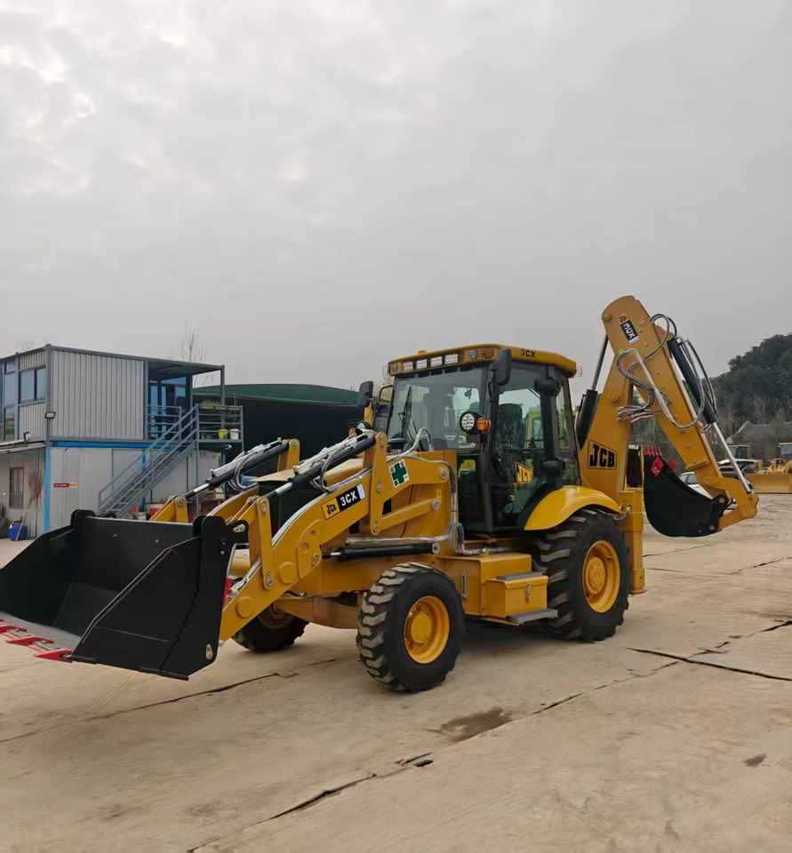 JCB 3CX backhoe loader original stock new tlb - Terna: foto 1 JCB 3CX backhoe loader original stock new tlb - Terna: foto 1