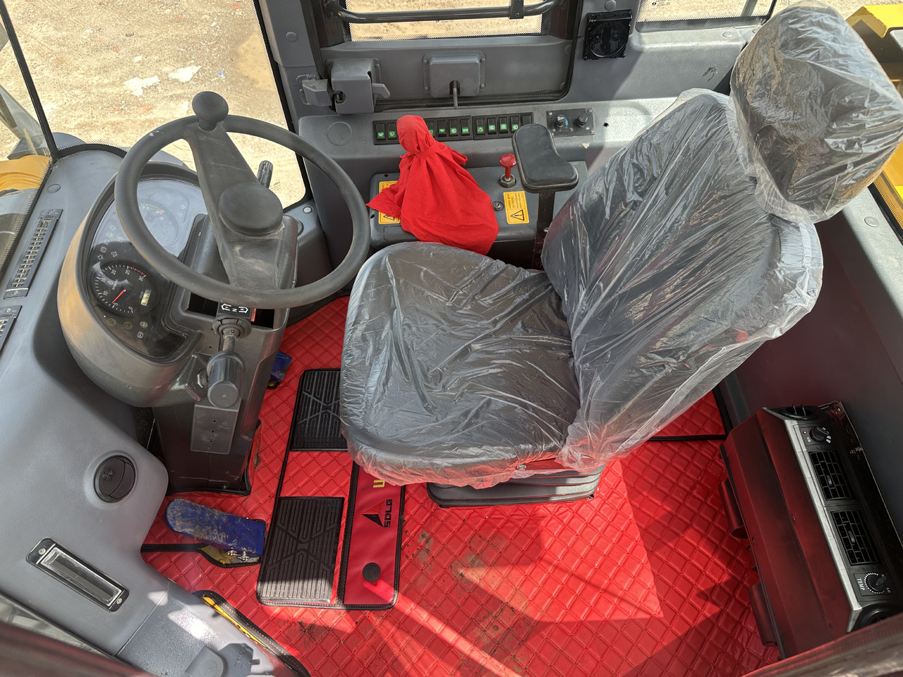 SDLG L958F China brand low price 5 ton class front loader strong power - Pala gommata: foto 5 SDLG L958F China brand low price 5 ton class front loader strong power - Pala gommata: foto 5