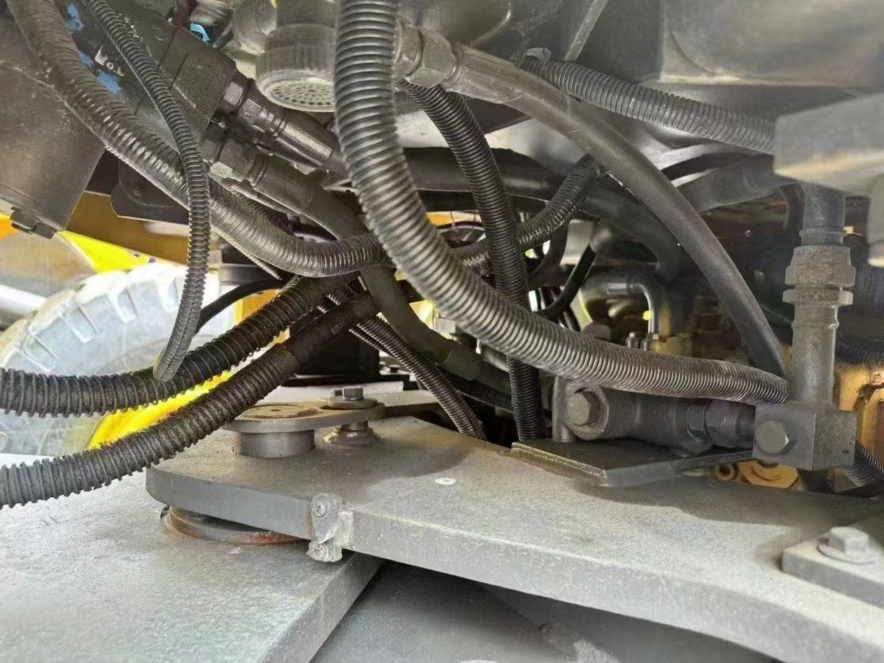 SDLG lg936L Famous China brand SDLG loader 3 ton class front loader - Pala gommata: foto 5 SDLG lg936L Famous China brand SDLG loader 3 ton class front loader - Pala gommata: foto 5