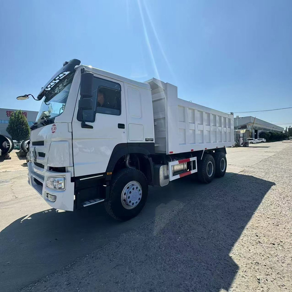 SINOTRUK howo 371 6x4 dump truck - Autocarro ribaltabile: foto 1 SINOTRUK howo 371 6x4 dump truck - Autocarro ribaltabile: foto 1