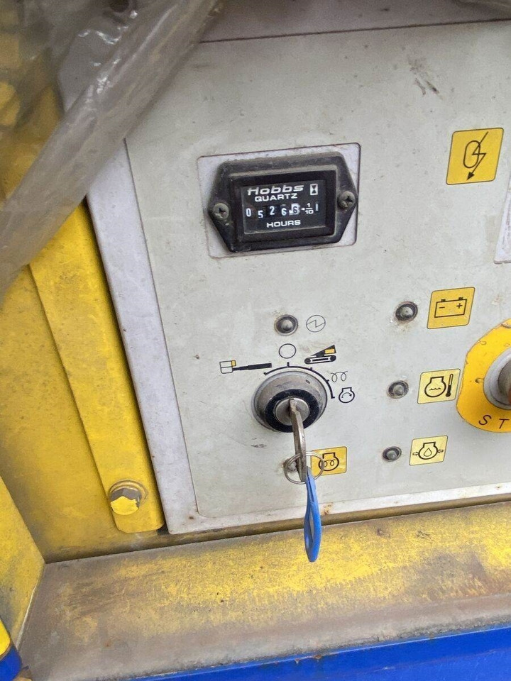 Aichi SR 182 - Piattaforma telescopica: foto 2 Aichi SR 182 - Piattaforma telescopica: foto 2