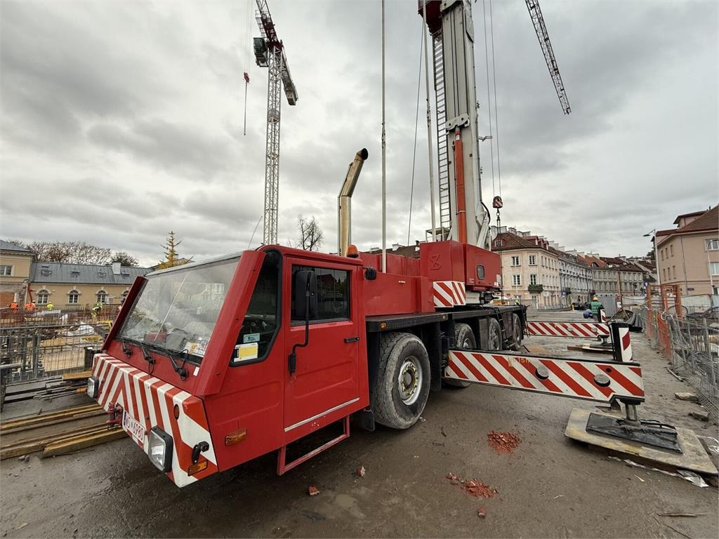 Spierings AT4 SK488 / 2006 / AC - Klimatyzacja (2x diesel) - Gru automontante: foto 2 Spierings AT4 SK488 / 2006 / AC - Klimatyzacja (2x diesel) - Gru automontante: foto 2