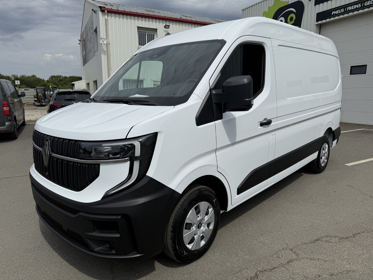 RENAULT MASTER 3T5 L2H2 EXTRA 2.0DCI150 - Furgone chiuso: foto 2 RENAULT MASTER 3T5 L2H2 EXTRA 2.0DCI150 - Furgone chiuso: foto 2