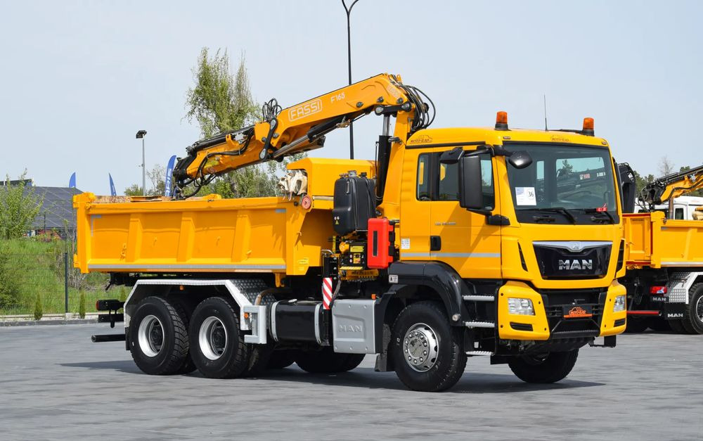 MAN TGS 26.400 / 6x4 / EURO 6 / UDT / HDS FASSI 165 / WYSUW x3 / ROTATOR / CHWYTAK / STEROWANIE RADIOWE / WZMOCNIONA RAMA / WYWROTKA / HYDROBURTA / AUTOMAT / 2017 / NOWE OPONY - 100% / NISKI PRZEBIEG - Autocarro ribaltabile, Camion con gru: foto 3 MAN TGS 26.400 / 6x4 / EURO 6 / UDT / HDS FASSI 165 / WYSUW x3 / ROTATOR / CHWYTAK / STEROWANIE RADIOWE / WZMOCNIONA RAMA / WYWROTKA / HYDROBURTA / AUTOMAT / 2017 / NOWE OPONY - 100% / NISKI PRZEBIEG - Autocarro ribaltabile, Camion con gru: foto 3