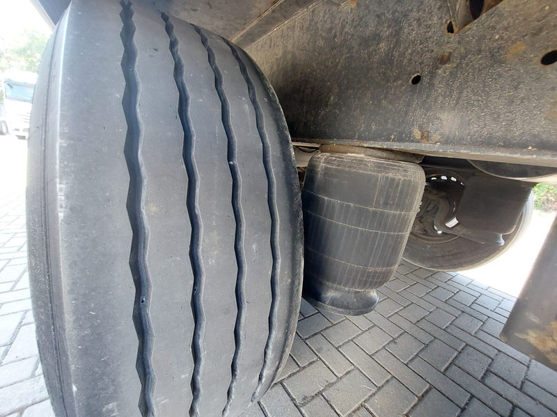 Semirimorchio centinato Krone SD: foto 15 Semirimorchio centinato Krone SD: foto 15