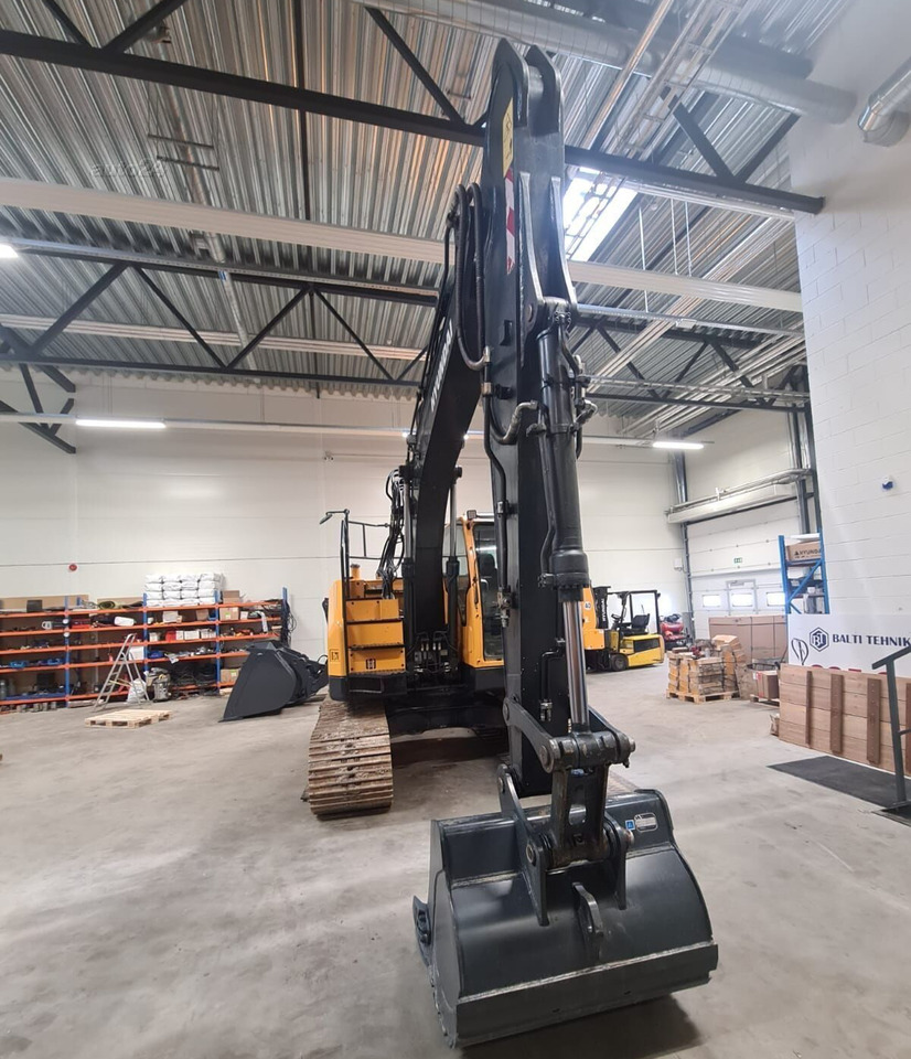 HYUNDAI HX130ALCR - Escavatore cingolato: foto 5 HYUNDAI HX130ALCR - Escavatore cingolato: foto 5