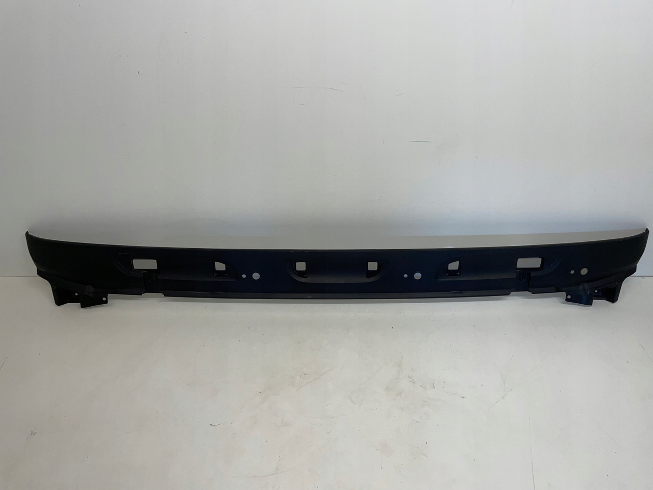 PODSZYBIE DAF MASKOWNICA OSŁONA DAF XF EURO 6 1940691 - Parabrezza per Camion: foto 1 PODSZYBIE DAF MASKOWNICA OSŁONA DAF XF EURO 6 1940691 - Parabrezza per Camion: foto 1