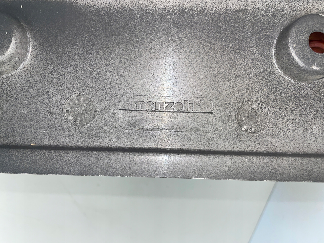 PODSZYBIE DAF XF CF LF MENZOLIT - Parabrezza: foto 4 PODSZYBIE DAF XF CF LF MENZOLIT - Parabrezza: foto 4