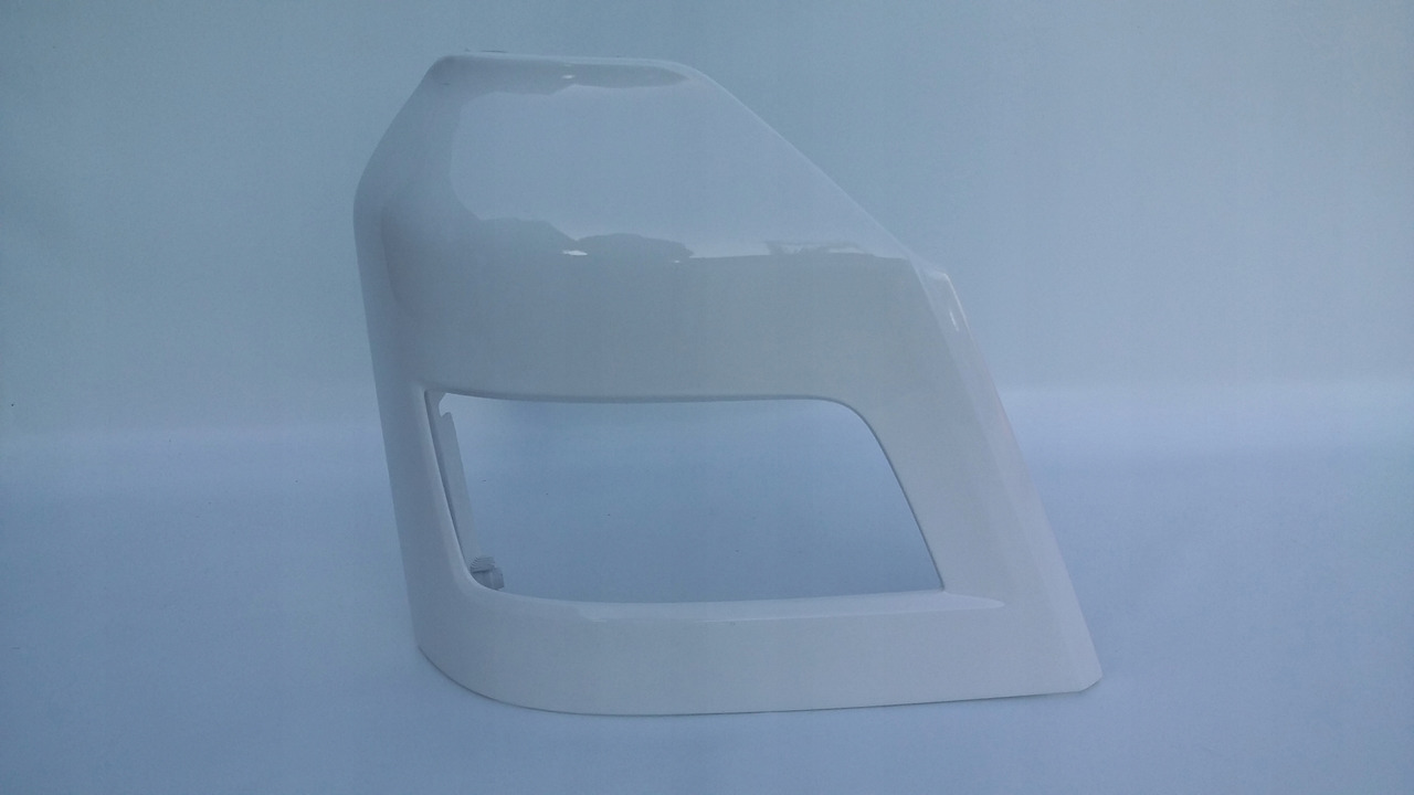 PRAWA OSŁONA REFLEKTORA MAN TGX EURO 6 ZDERZAK - Paraurto per Camion: foto 1 PRAWA OSŁONA REFLEKTORA MAN TGX EURO 6 ZDERZAK - Paraurto per Camion: foto 1