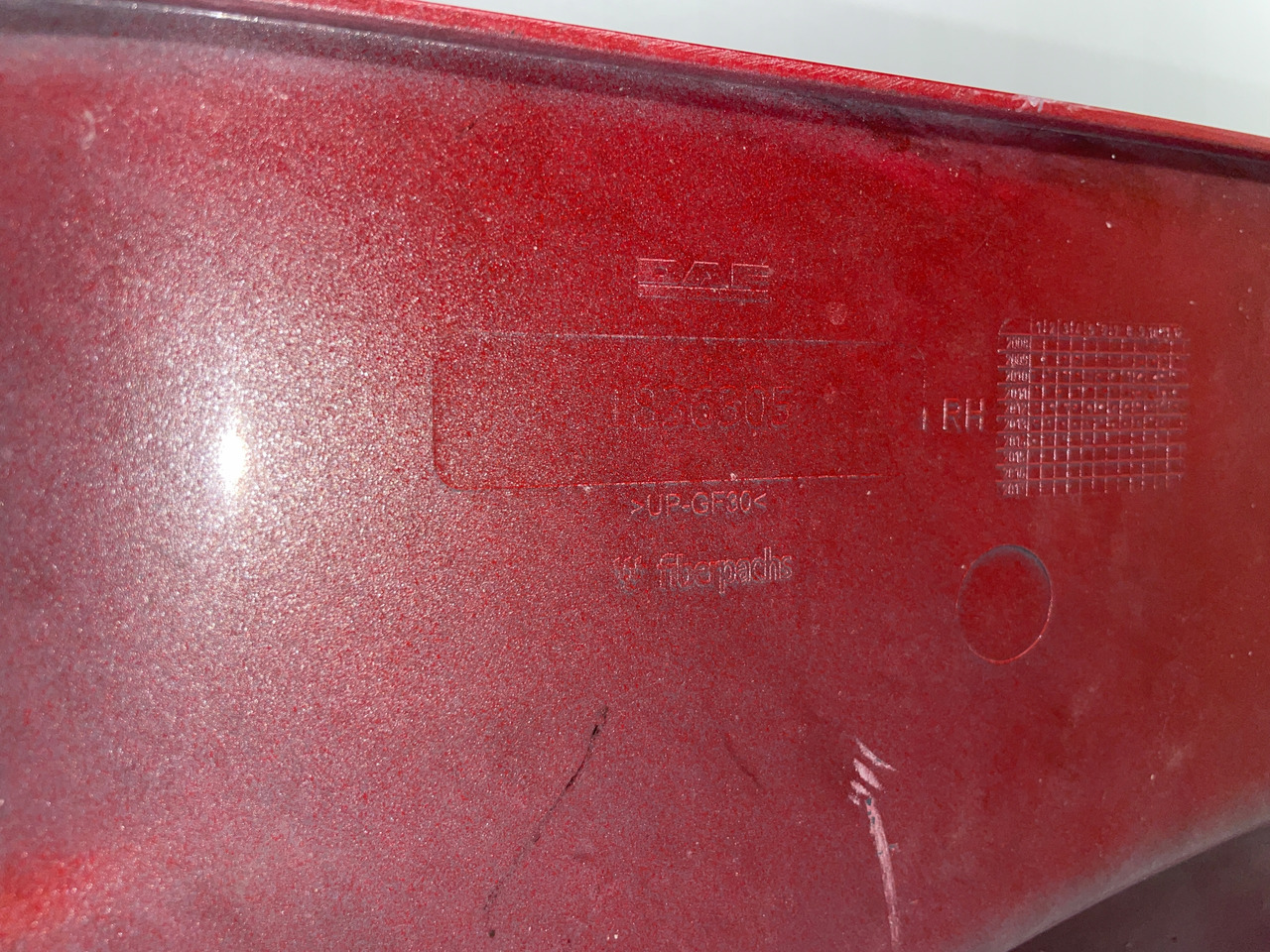 STOPNICA STOPIEŃ DAF XF 105 1836305 - Gradino sottoscocca per Camion: foto 3 STOPNICA STOPIEŃ DAF XF 105 1836305 - Gradino sottoscocca per Camion: foto 3