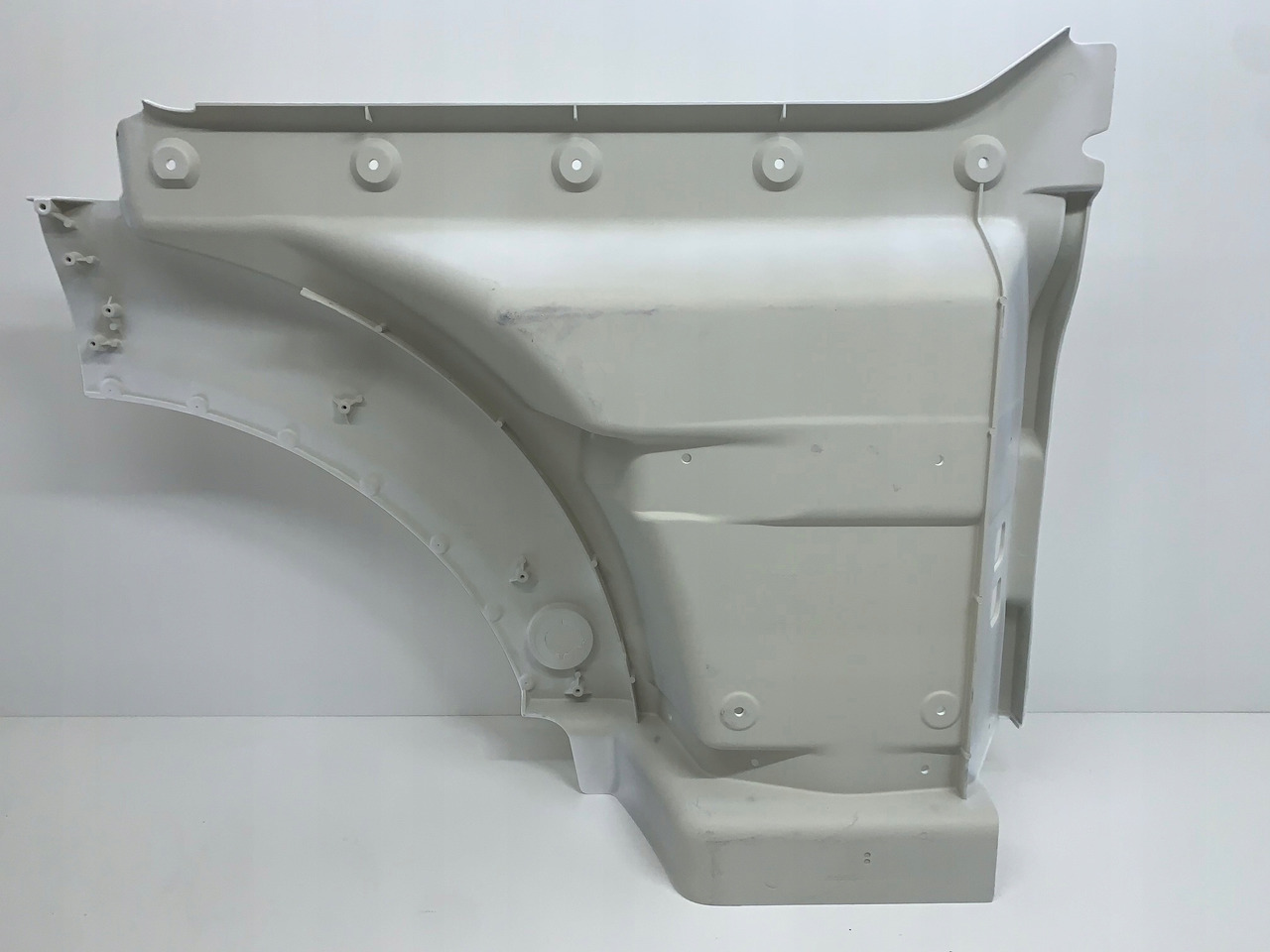 STOPNICA STOPIEŃ MAN TGX EURO 6 RAL 9010 NR 1810 - Porta e ricambi per Camion: foto 2 STOPNICA STOPIEŃ MAN TGX EURO 6 RAL 9010 NR 1810 - Porta e ricambi per Camion: foto 2