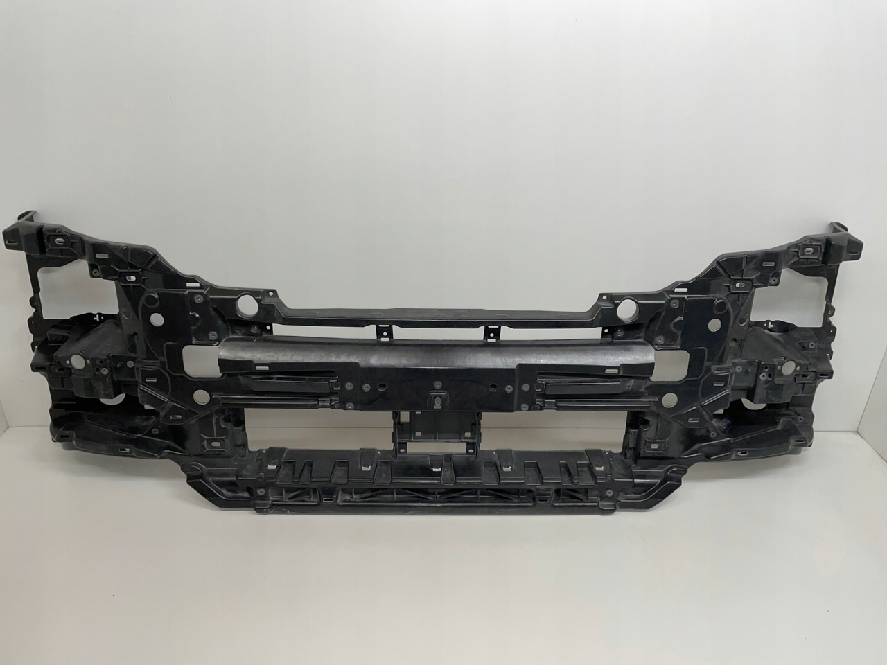 ZDERZAK MAN TGS TG3 TG 3 WSPORNIK WZMOCNIENIE - Paraurto per Camion: foto 1 ZDERZAK MAN TGS TG3 TG 3 WSPORNIK WZMOCNIENIE - Paraurto per Camion: foto 1