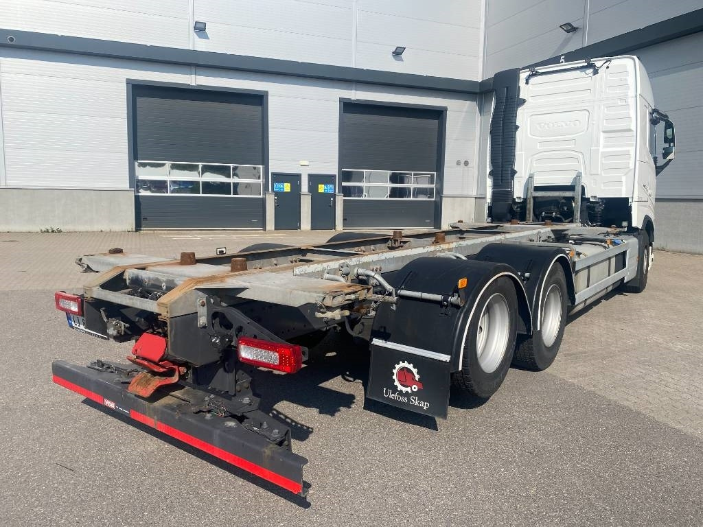 Volvo FH 540 - Autocarro portacontainer/ Caisse interchangeable: foto 3 Volvo FH 540 - Autocarro portacontainer/ Caisse interchangeable: foto 3