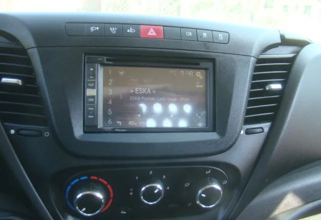 Leasing di Iveco DAILY 35 C 15 WINDA 750KG 3.5T NA HAKU Iveco DAILY 35 C 15 WINDA 750KG 3.5T NA HAKU: foto 14 Leasing di Iveco DAILY 35 C 15 WINDA 750KG 3.5T NA HAKU Iveco DAILY 35 C 15 WINDA 750KG 3.5T NA HAKU: foto 14