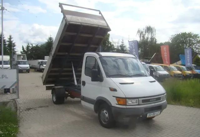Iveco DAILY 40 C 12 WYWROTKA 3.5T 4.20M KLIMA - Furgone ribaltabile: foto 2 Iveco DAILY 40 C 12 WYWROTKA 3.5T 4.20M KLIMA - Furgone ribaltabile: foto 2