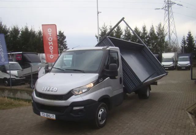 Iveco DAILY 50 C 17  3-STRONNA WYWROTKA 4.80M 3.5T - Furgone ribaltabile: foto 1 Iveco DAILY 50 C 17  3-STRONNA WYWROTKA 4.80M 3.5T - Furgone ribaltabile: foto 1