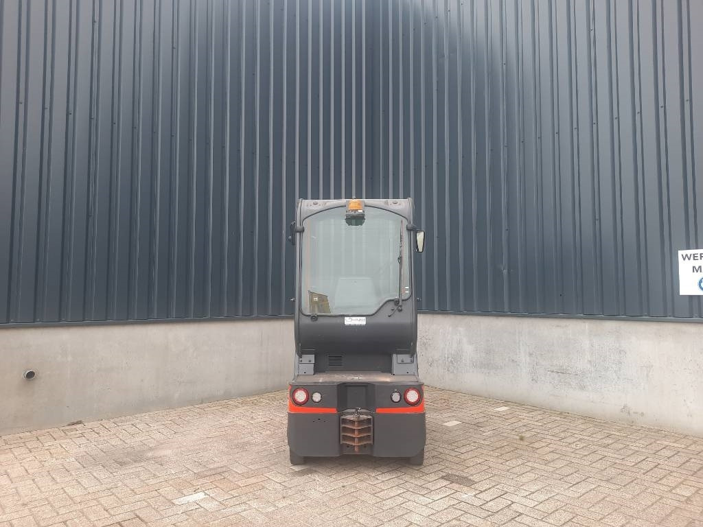 Linde P 60 - Trattore elettrico: foto 2 Linde P 60 - Trattore elettrico: foto 2