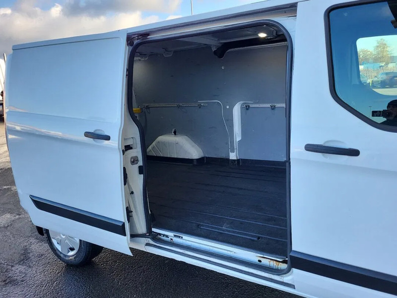 Ford Transit Custom L2H1 - Furgoncino: foto 5 Ford Transit Custom L2H1 - Furgoncino: foto 5