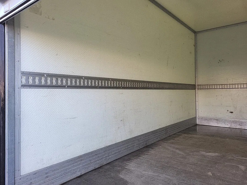 Iveco Daily 35S14 - Furgone chiuso: foto 5 Iveco Daily 35S14 - Furgone chiuso: foto 5