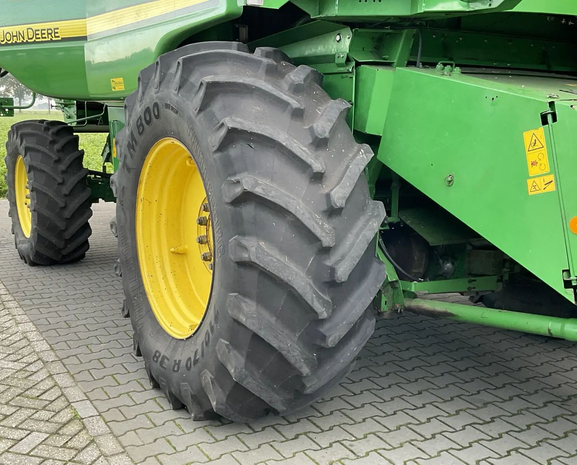 John Deere T560 - Mietitrebbia: foto 5 John Deere T560 - Mietitrebbia: foto 5