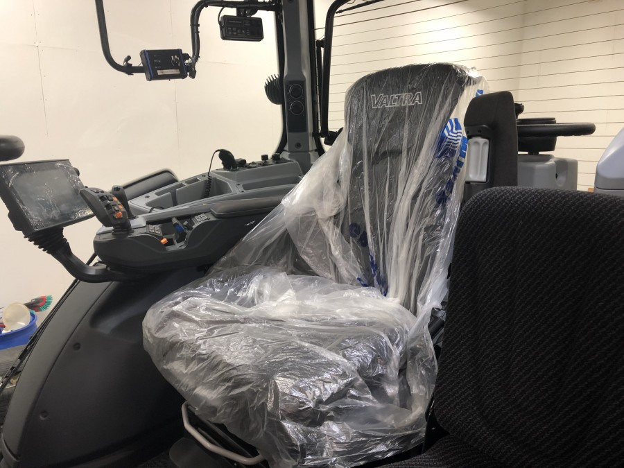 Valtra T234 - Trattore: foto 4 Valtra T234 - Trattore: foto 4