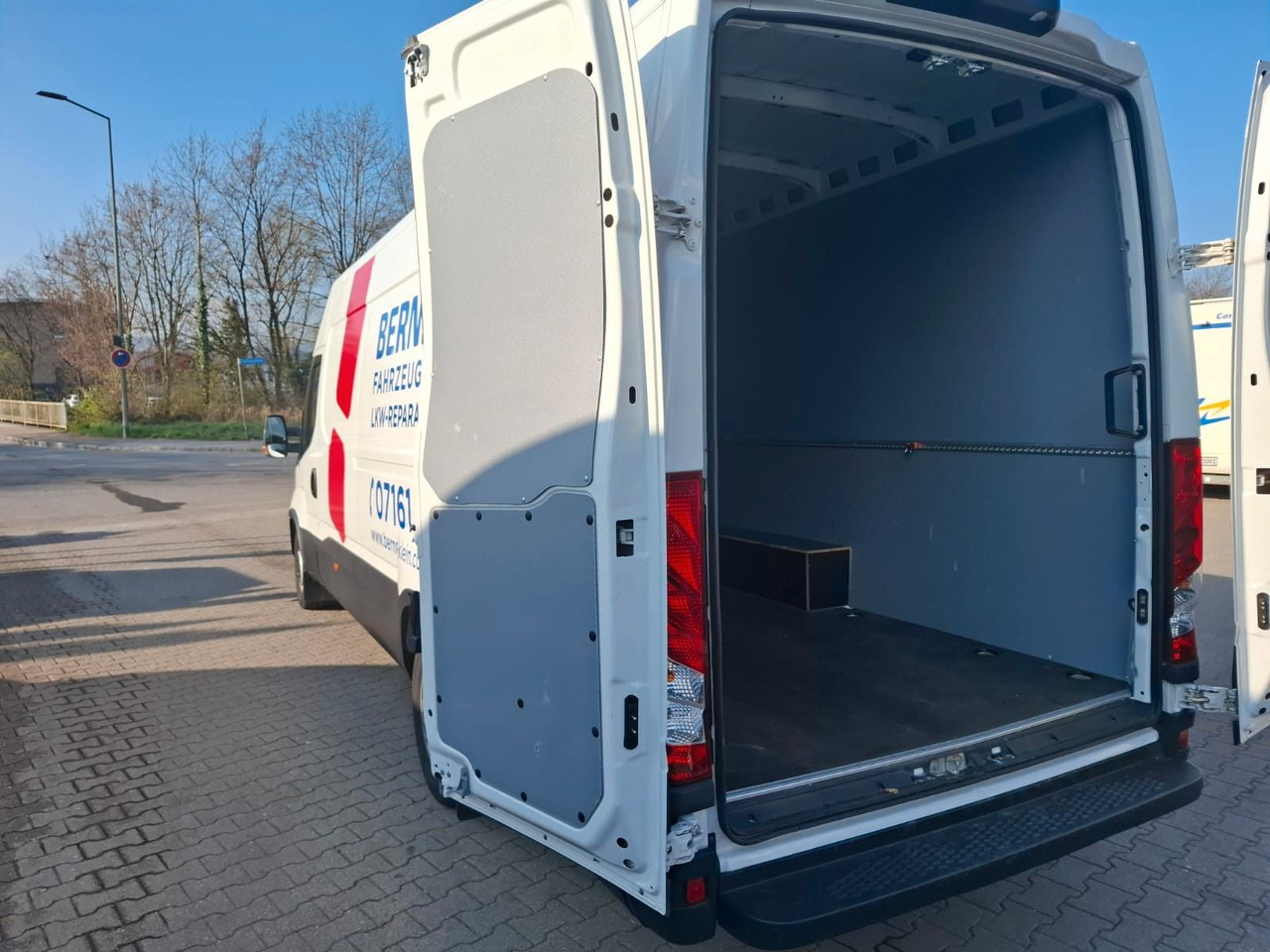 Iveco 35-160V/P, Luftfed., KLima, HiMatic, DAB,. - Furgone chiuso: foto 5 Iveco 35-160V/P, Luftfed., KLima, HiMatic, DAB,. - Furgone chiuso: foto 5