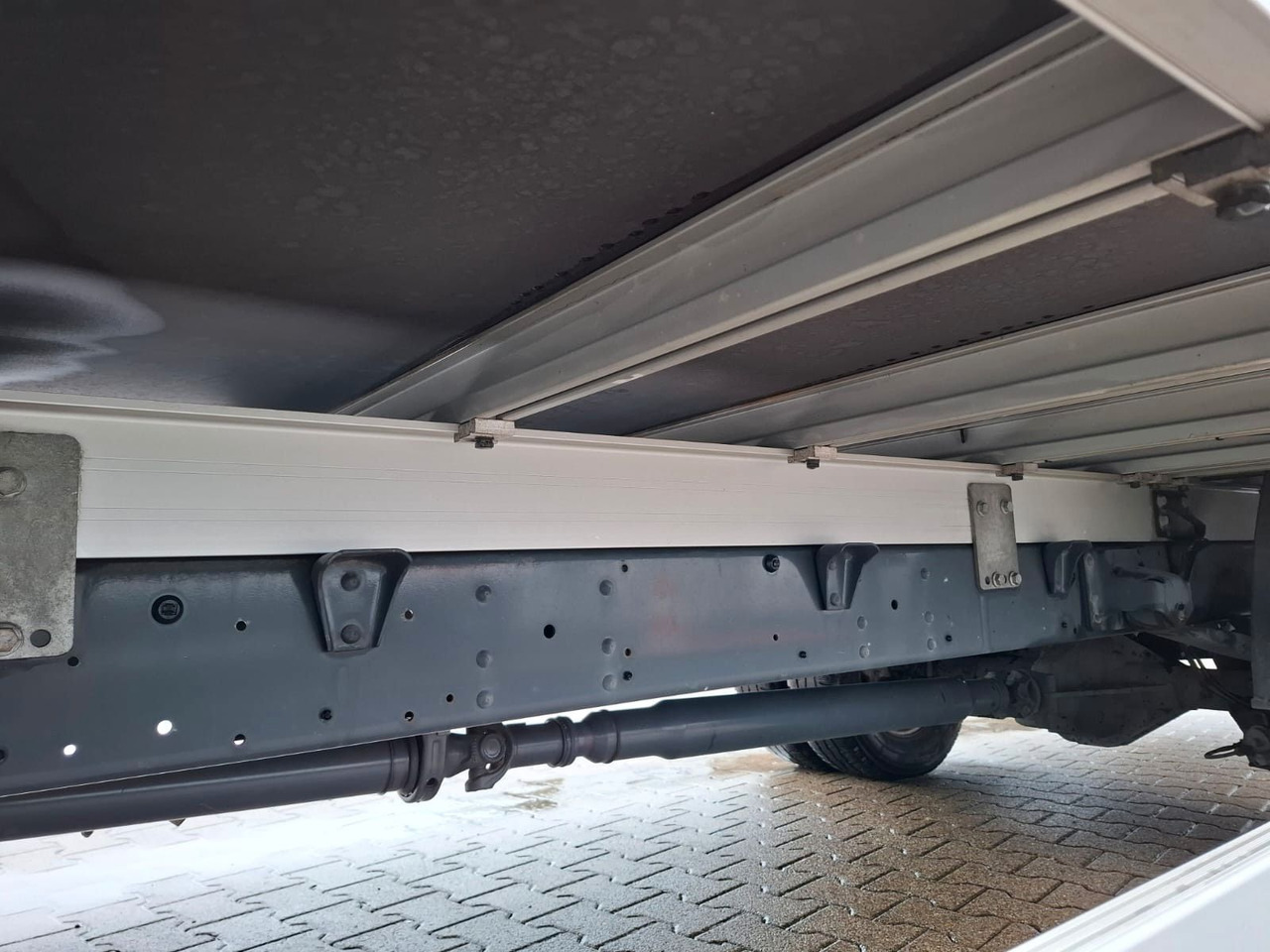 Iveco 72-210A8/P, Klima, Luft, HiMatic, LBW, RFK, - Furgone centinato: foto 5 Iveco 72-210A8/P, Klima, Luft, HiMatic, LBW, RFK, - Furgone centinato: foto 5