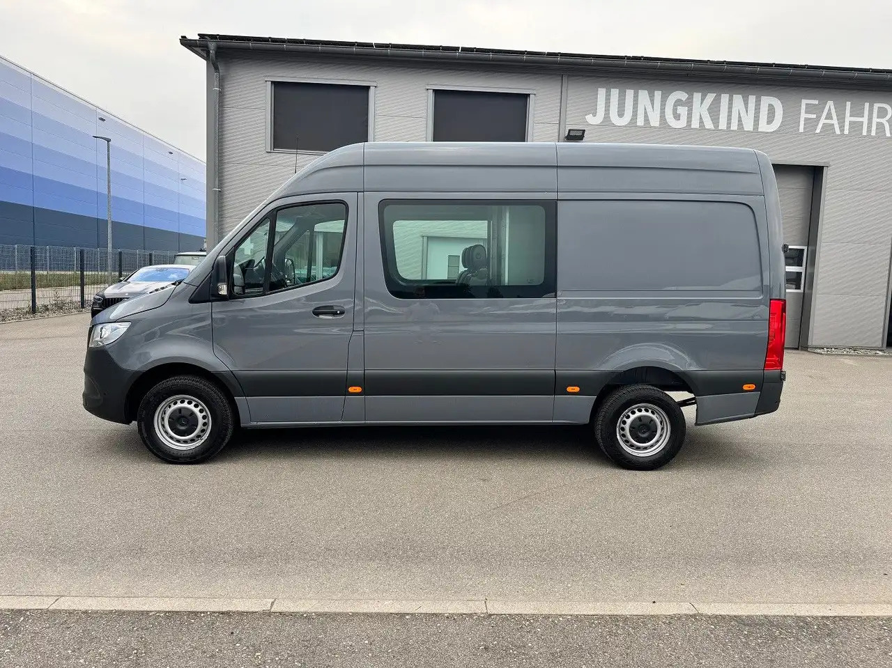 Mercedes-Benz Sprinter 319 CDI Mixto Lang Hoch Klima AHK - Furgone chiuso, Furgone doppia cabina: foto 3 Mercedes-Benz Sprinter 319 CDI Mixto Lang Hoch Klima AHK - Furgone chiuso, Furgone doppia cabina: foto 3