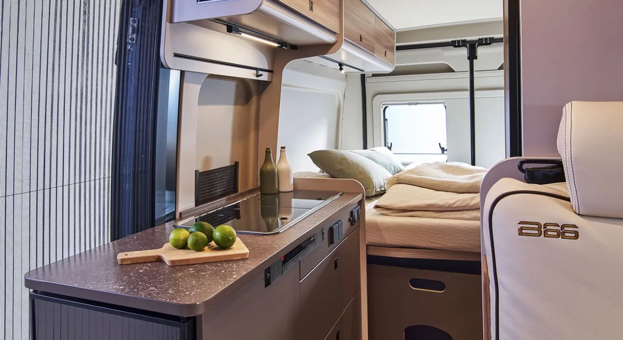 Bürstner B66 C 600 B 66 Voll ausgestattet - Furgonato: foto 3 Bürstner B66 C 600 B 66 Voll ausgestattet - Furgonato: foto 3