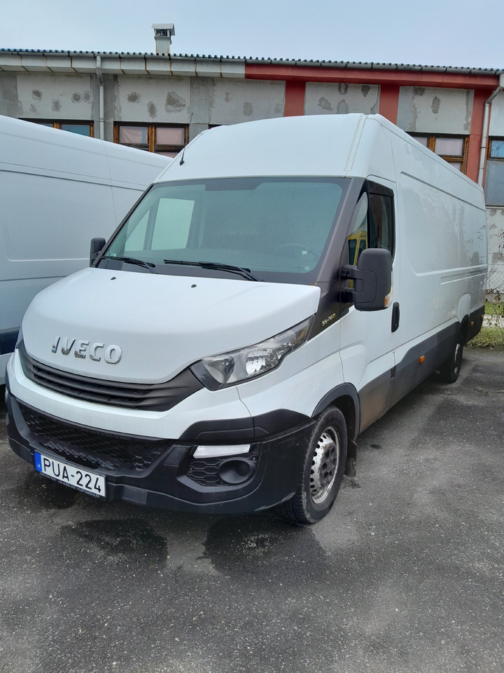 IVECO Daily 35S14 - Furgone box: foto 1 IVECO Daily 35S14 - Furgone box: foto 1