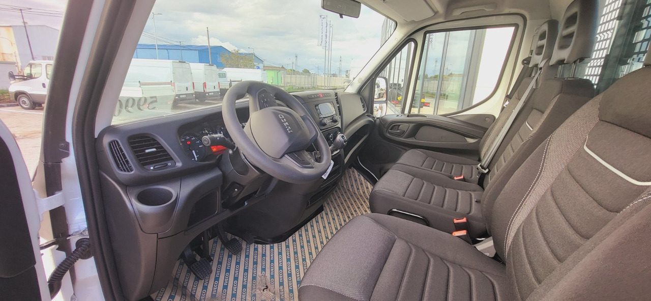 Iveco Daila 35 Daily C 18 H 3450 - Furgone con cassone fisso: foto 5 Iveco Daila 35 Daily C 18 H 3450 - Furgone con cassone fisso: foto 5