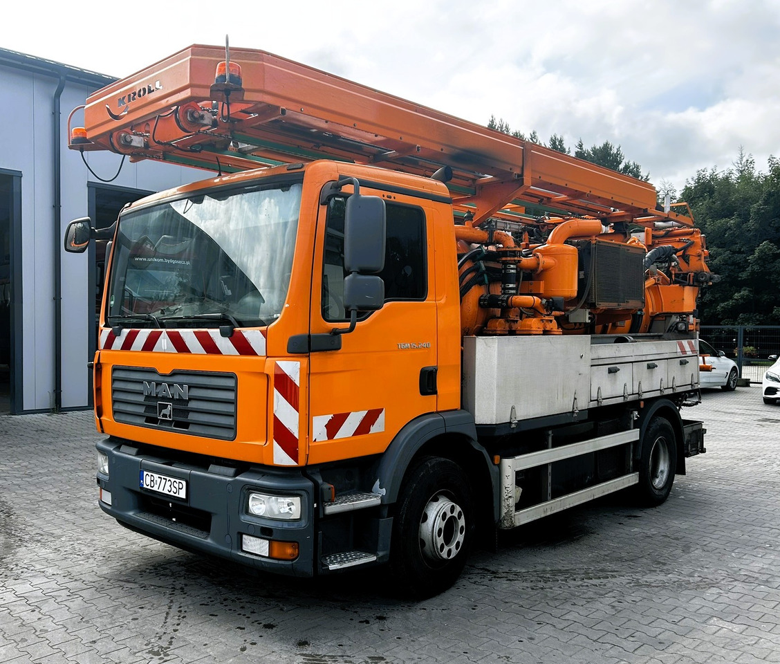 MAN TGM 15.240 - Autospurgo: foto 2 MAN TGM 15.240 - Autospurgo: foto 2