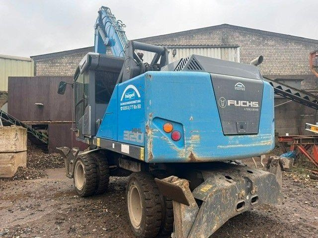 Fuchs MHL320 T4f - Escavatore gommato: foto 2 Fuchs MHL320 T4f - Escavatore gommato: foto 2