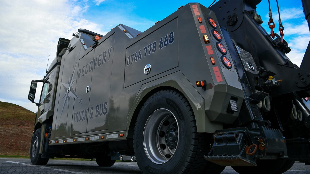 MERCEDES-BENZ Actros 1836 - Carro attrezzi: foto 3 MERCEDES-BENZ Actros 1836 - Carro attrezzi: foto 3