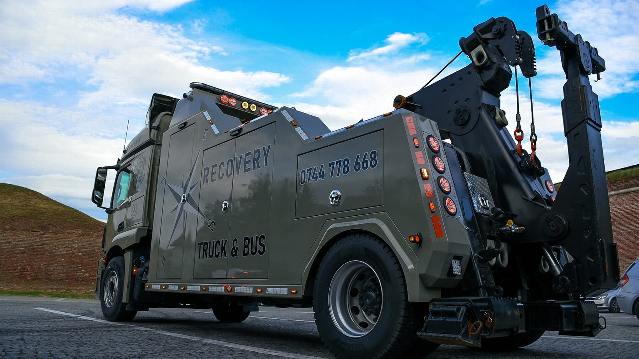 MERCEDES-BENZ Actros 1836 - Carro attrezzi: foto 4 MERCEDES-BENZ Actros 1836 - Carro attrezzi: foto 4