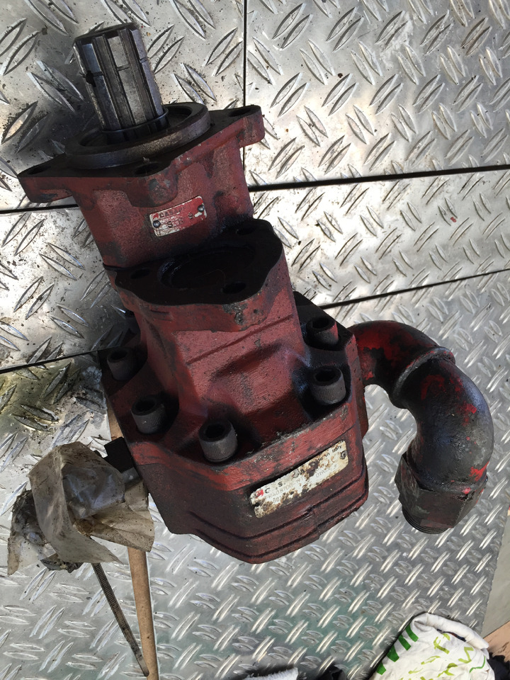 Gebrauchte Hydraulikpumpe, MAN, Artikel-Nr. : FR40.87D0- 19T2, 06881630, 01905L - Pompa idraulica per Camion: foto 3 Gebrauchte Hydraulikpumpe, MAN, Artikel-Nr. : FR40.87D0- 19T2, 06881630, 01905L - Pompa idraulica per Camion: foto 3