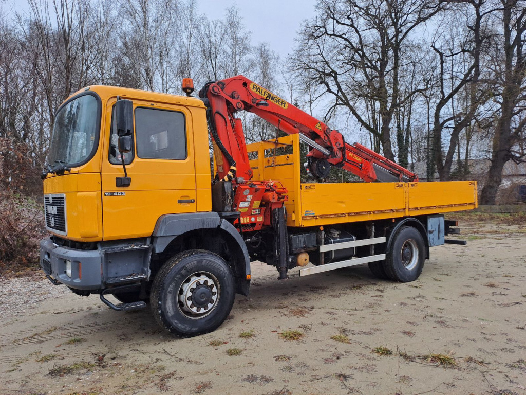 MAN 19.403 Pritsche 4x4 mit Palfingerkran PK 21000 mit Funk - Fernbedienung - Camion con gru: foto 1 MAN 19.403 Pritsche 4x4 mit Palfingerkran PK 21000 mit Funk - Fernbedienung - Camion con gru: foto 1