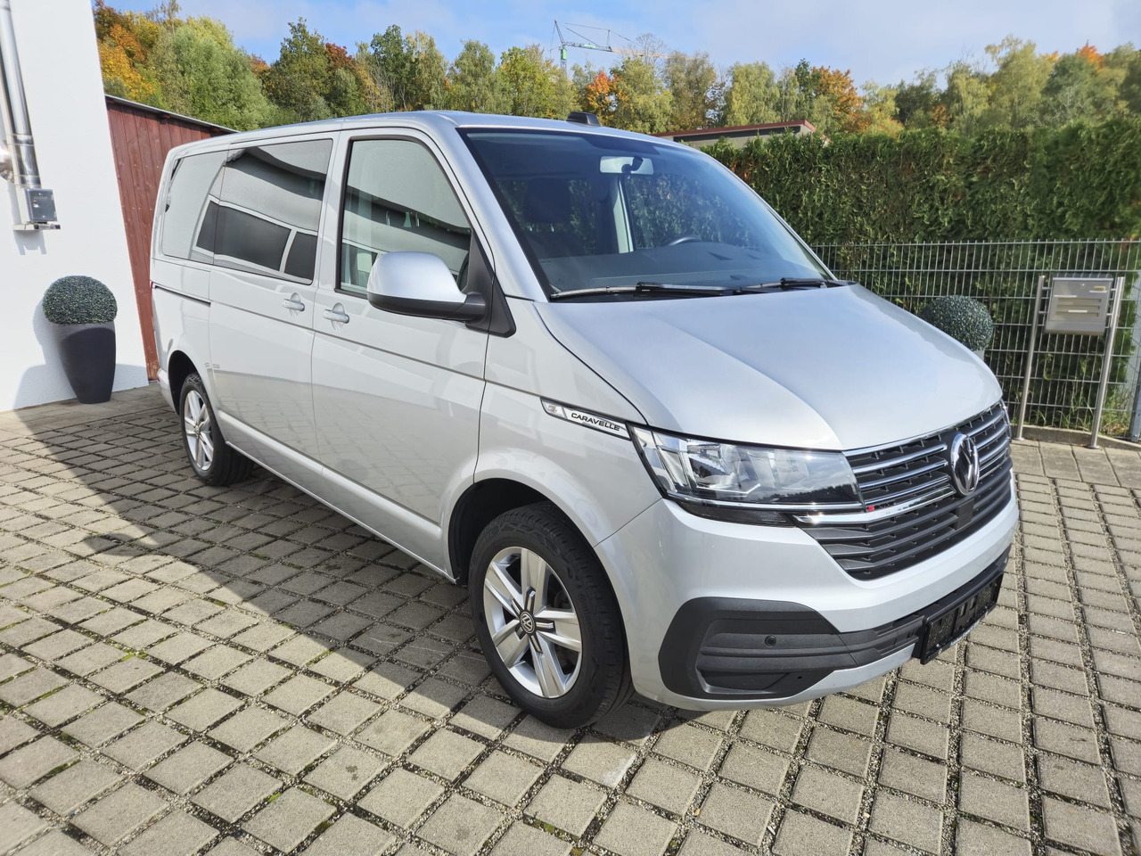 VOLKSWAGEN T6.1 Caravelle 4Motion/Automatik/Kamera/App-Con. - Pulmino: foto 2 VOLKSWAGEN T6.1 Caravelle 4Motion/Automatik/Kamera/App-Con. - Pulmino: foto 2
